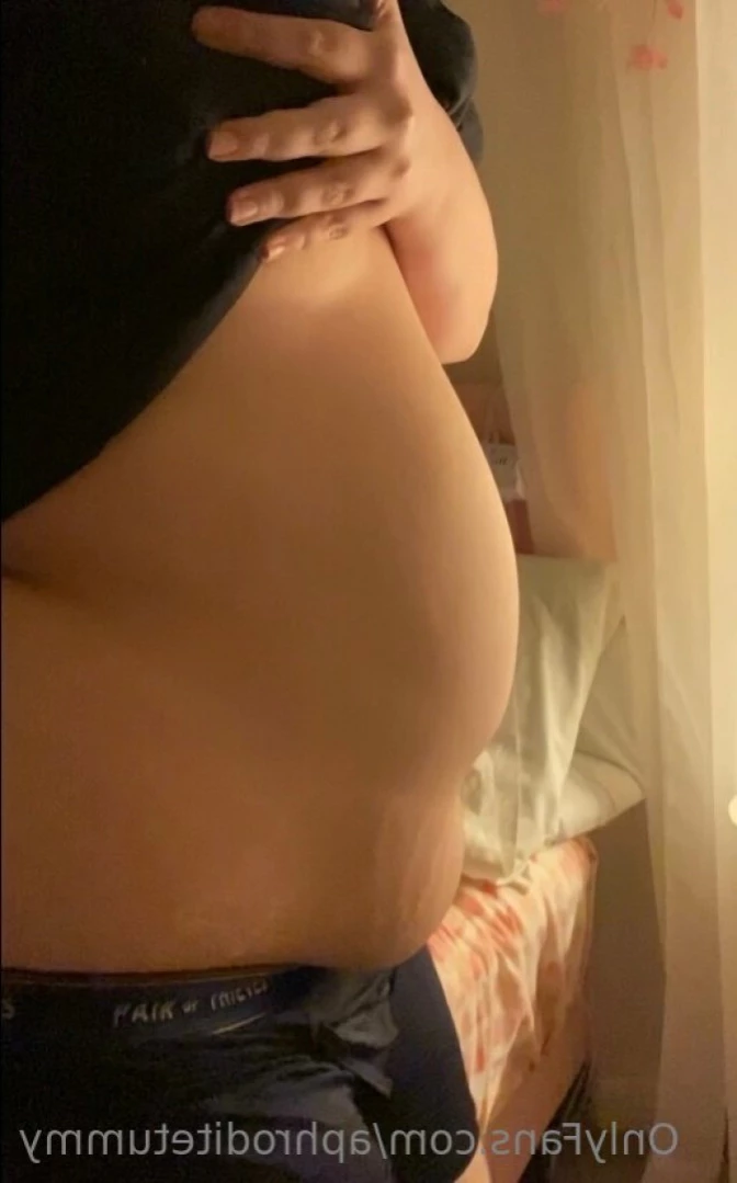 aphroditetummy Onlyfans leaked photo 11633449 on Hotleaks.tv