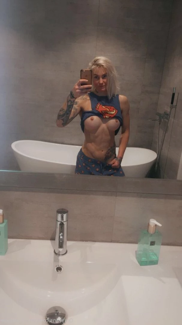 MrsB [ mrs_physique ] Onlyfans leaked photo 846070 on Hotleaks.tv