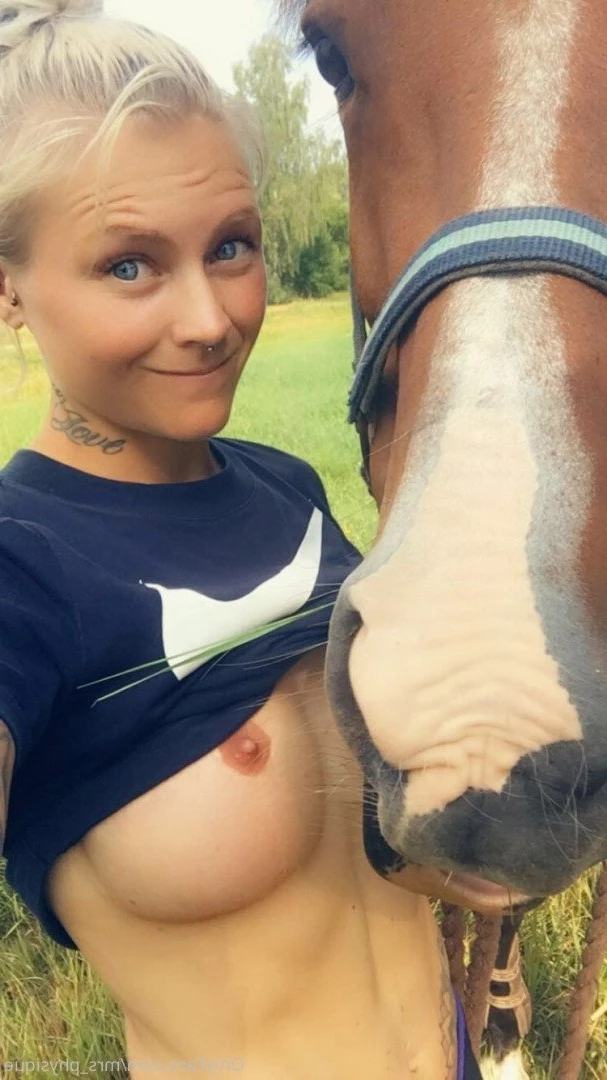MrsB [ mrs_physique ] Onlyfans leaked photo 847201 on Hotleaks.tv