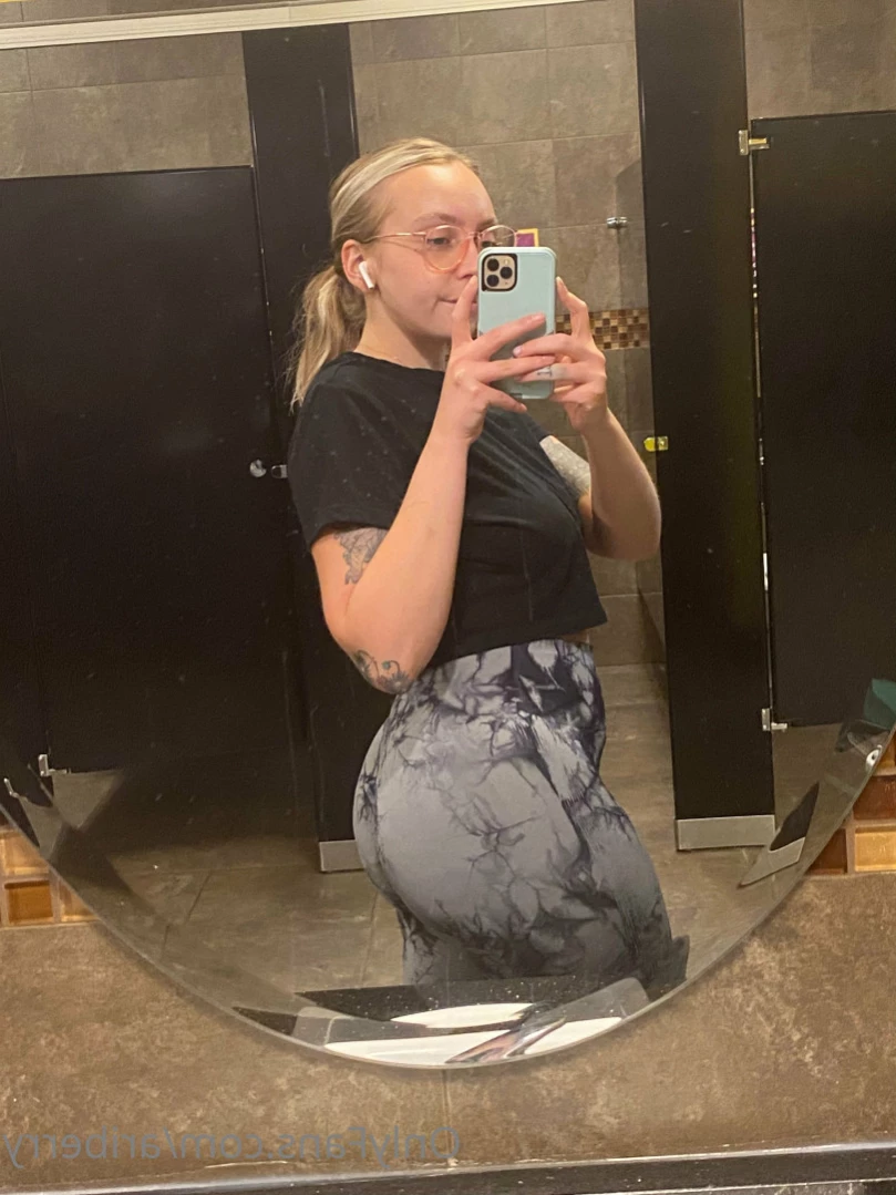 Arie🍓 [ ariberry ] Onlyfans leaked photo 11633078 on Hotleaks.tv