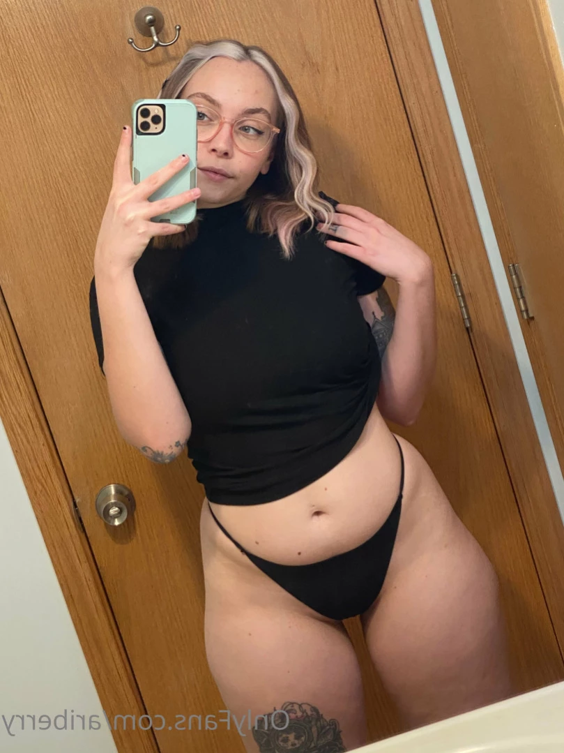 Arie🍓 [ ariberry ] Onlyfans leaked photo 11658620 on Hotleaks.tv