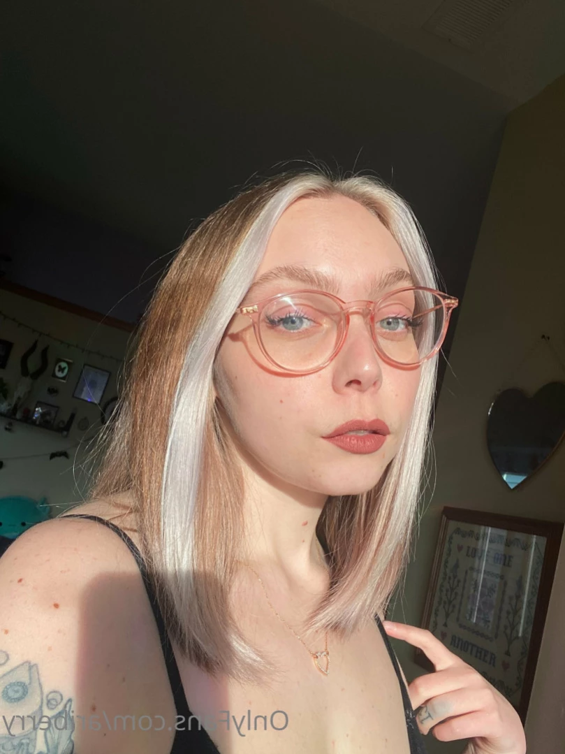 Arie🍓 [ ariberry ] Onlyfans leaked photo 13969763 on Hotleaks.tv