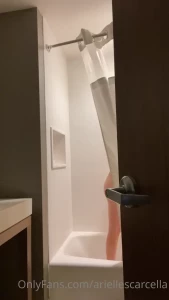 Arielle Scarcella [ ariellescarcella ] Onlyfans leaked video 12149067 on Hotleaks.tv