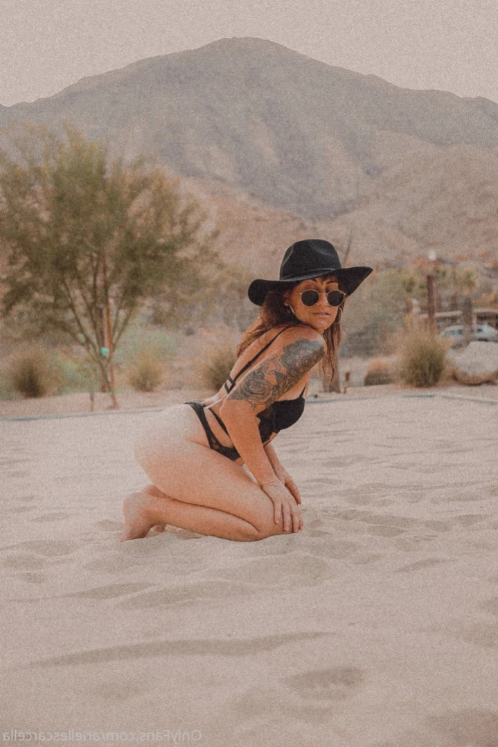 Arielle Scarcella [ ariellescarcella ] Onlyfans leaked photo 14540991 on Hotleaks.tv
