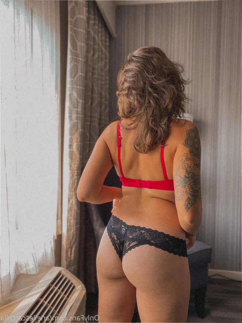 Arielle Scarcella [ ariellescarcella ] Onlyfans leaked photo 15206966 on Hotleaks.tv