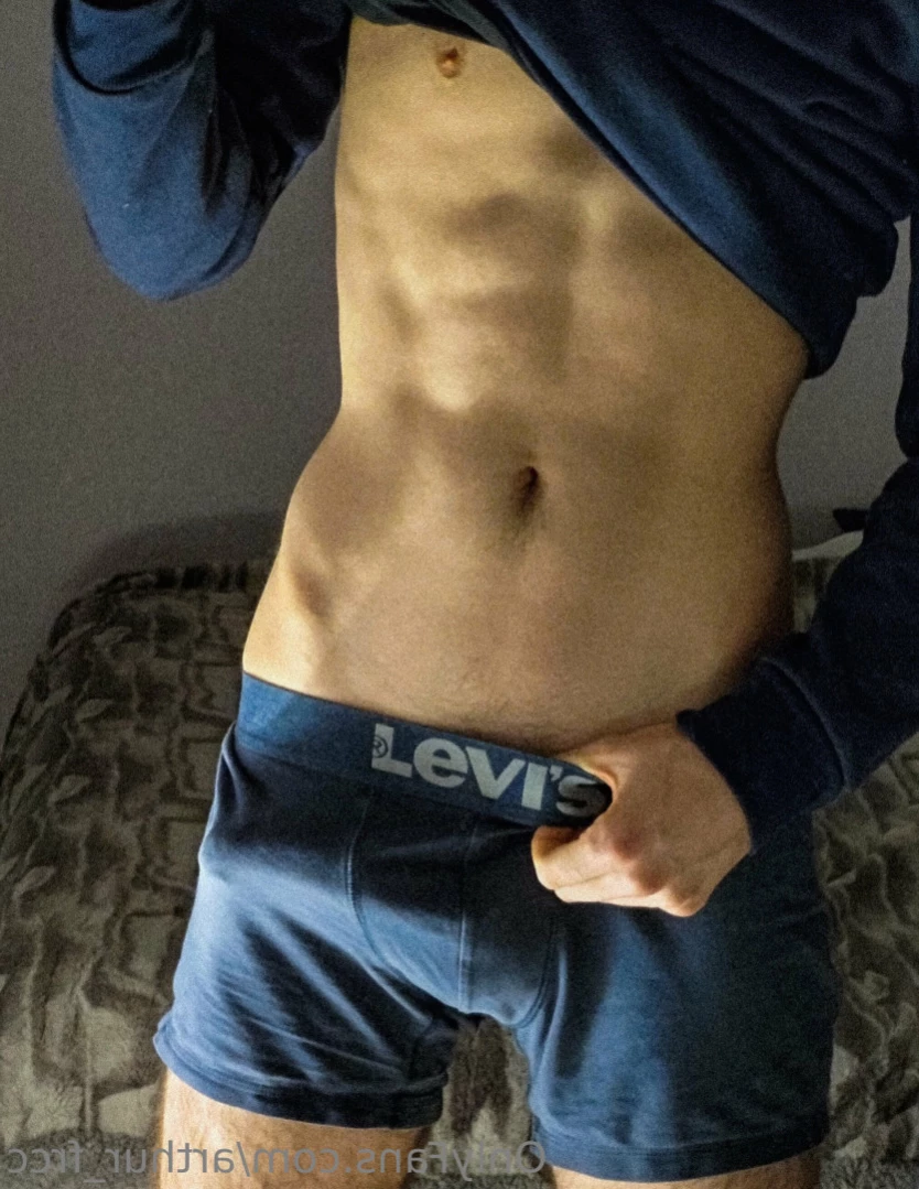 Arthur Fracci [ arthur_frcc ] Onlyfans leaked photo 11699936 on Hotleaks.tv