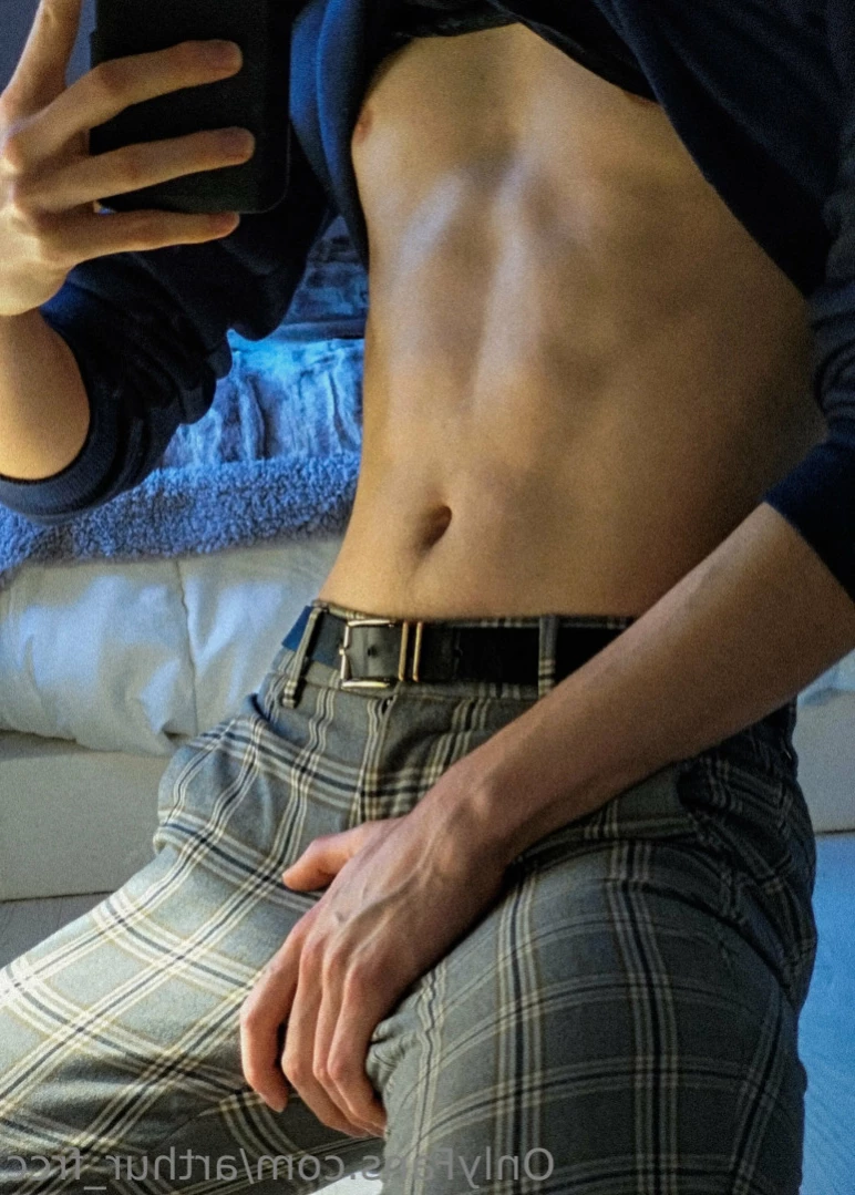 Arthur Fracci [ arthur_frcc ] Onlyfans leaked photo 13904795 on Hotleaks.tv