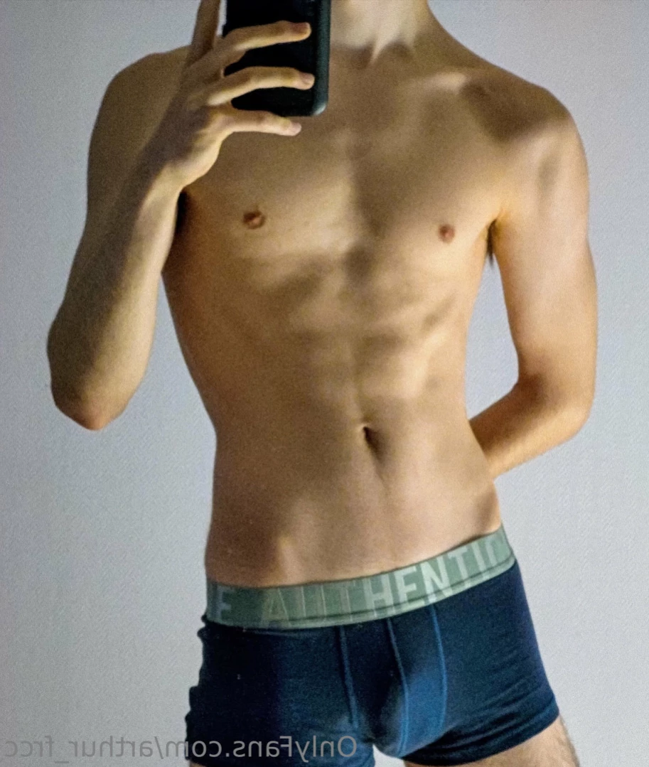 Arthur Fracci [ arthur_frcc ] Onlyfans leaked photo 15207811 on Hotleaks.tv