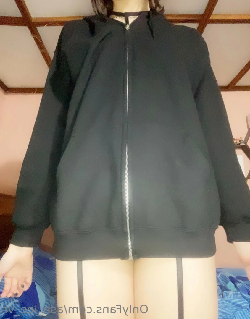 Ash-Lee [ ash_lee_vr ] Onlyfans leaked photo 16202056 on Hotleaks.tv