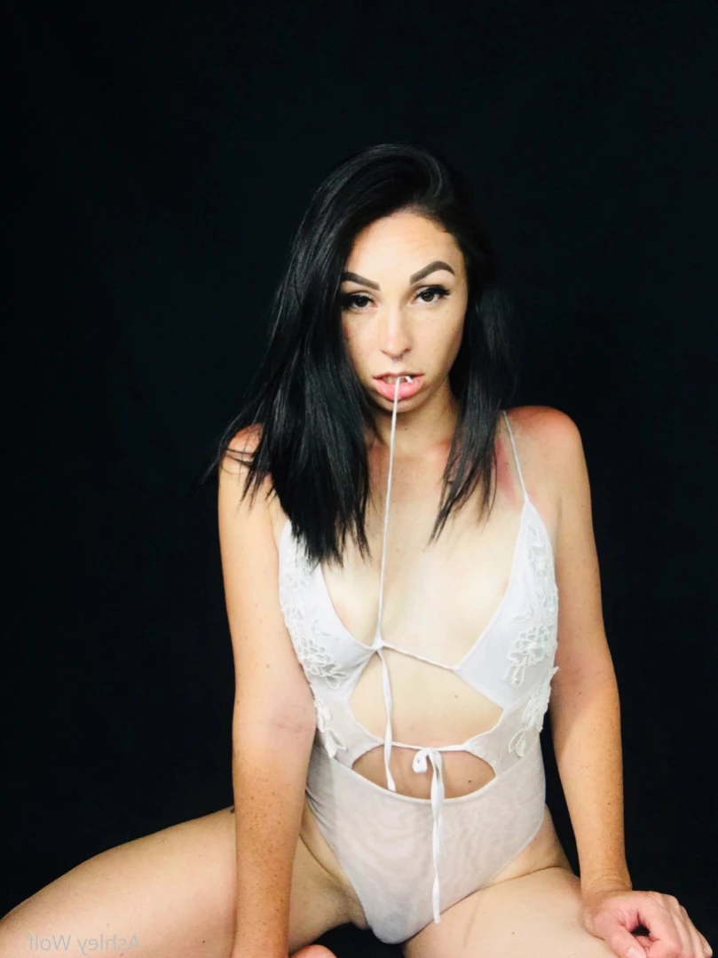 Ashley Wolf [ ash_wolf_ ] Onlyfans leaked photo 11697460 on Hotleaks.tv