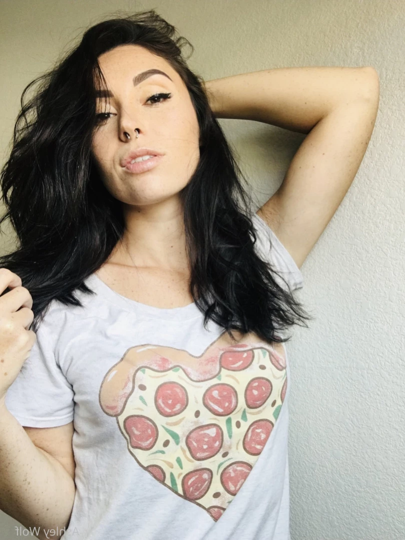 Ashley Wolf [ ash_wolf_ ] Onlyfans leaked photo 13904290 on Hotleaks.tv