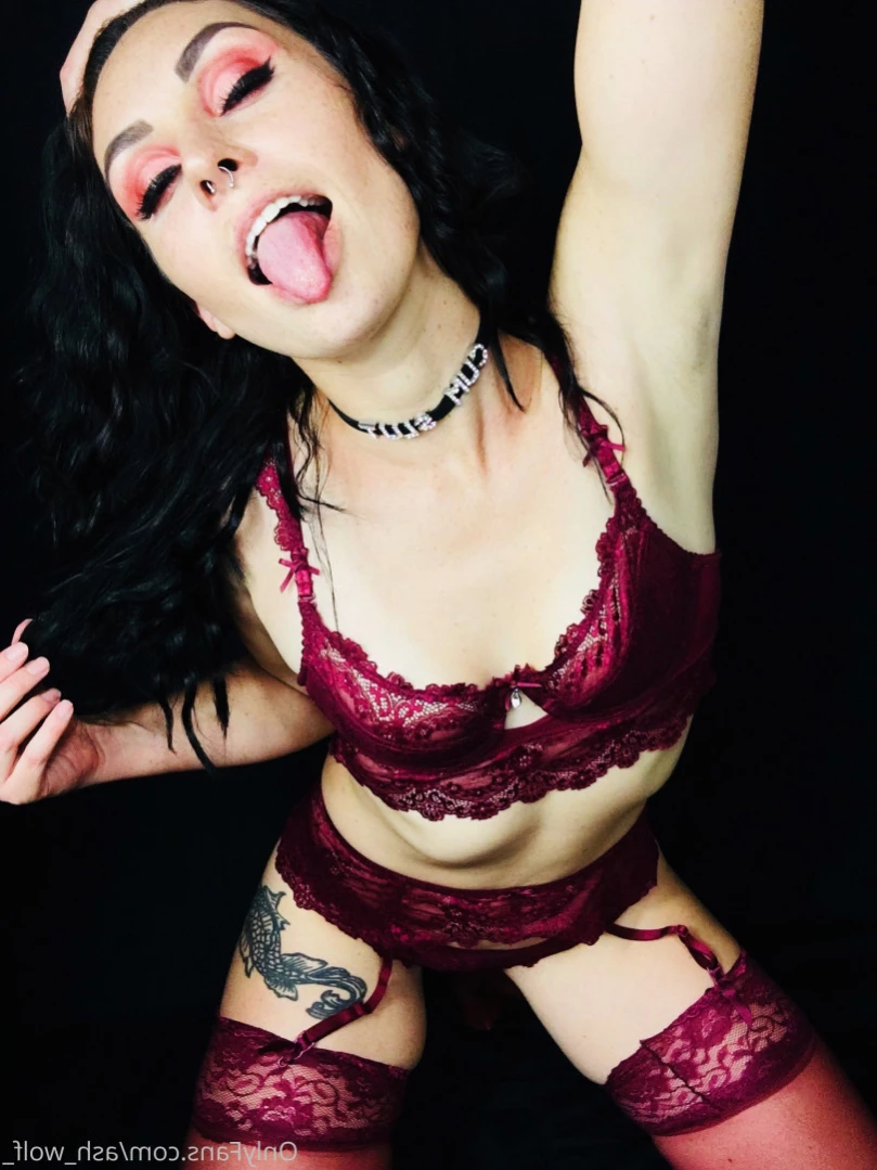 Ashley Wolf [ ash_wolf_ ] Onlyfans leaked photo 14308050 on Hotleaks.tv