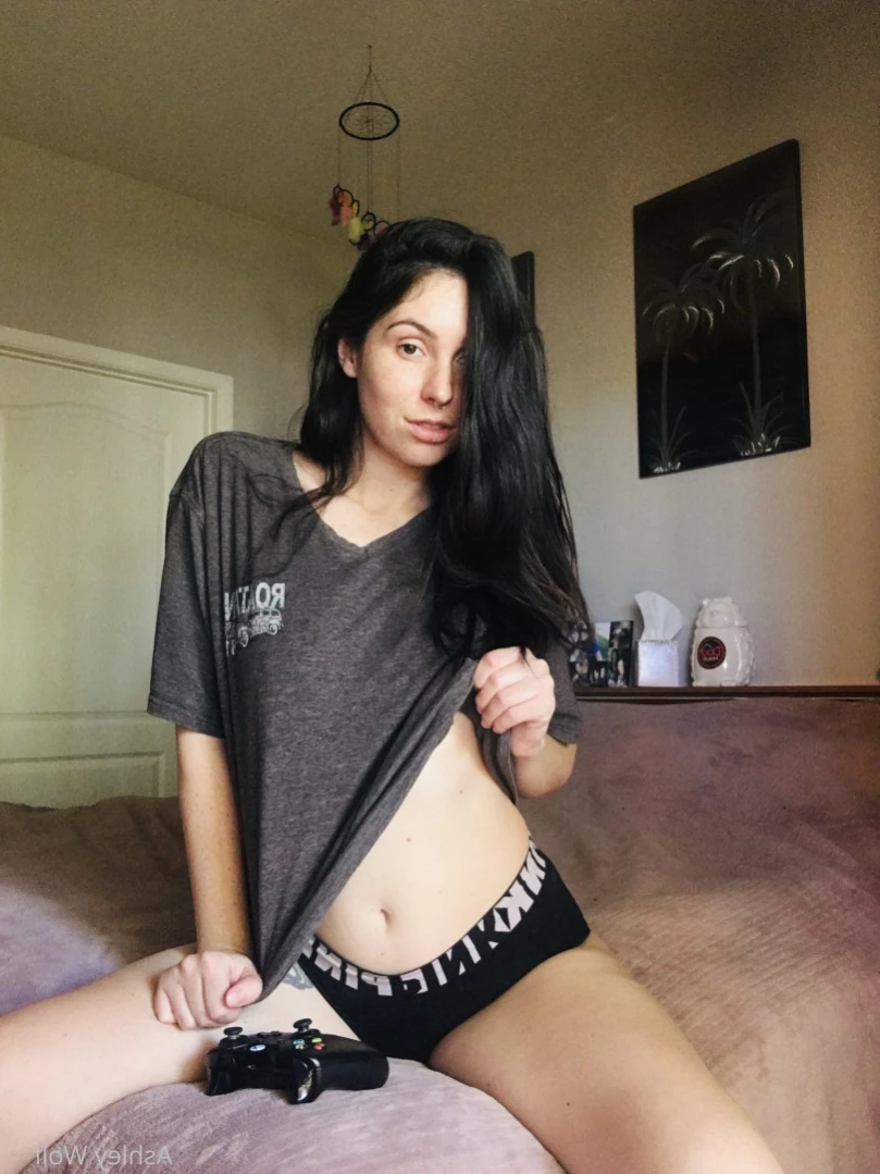 Ashley Wolf [ ash_wolf_ ] Onlyfans leaked photo 15213120 on Hotleaks.tv