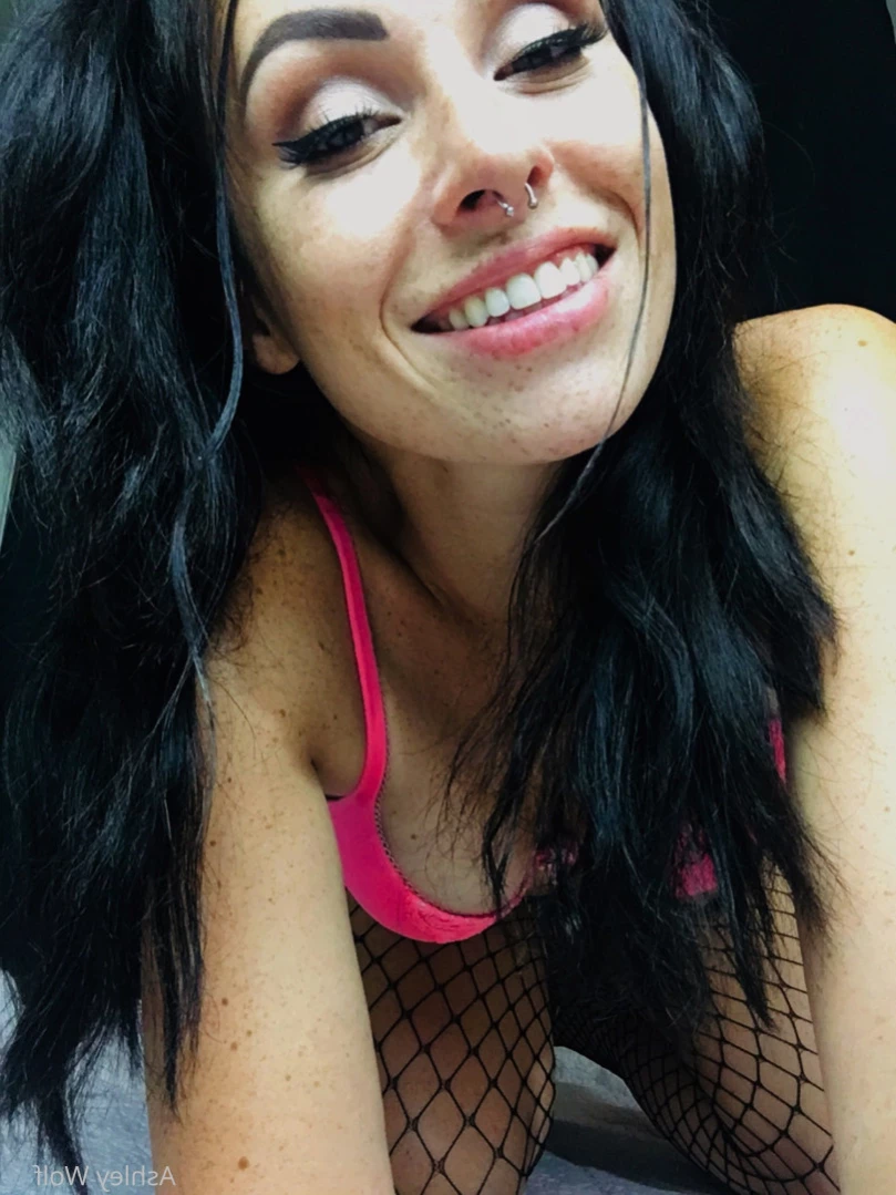 Ashley Wolf [ ash_wolf_ ] Onlyfans leaked photo 15644064 on Hotleaks.tv