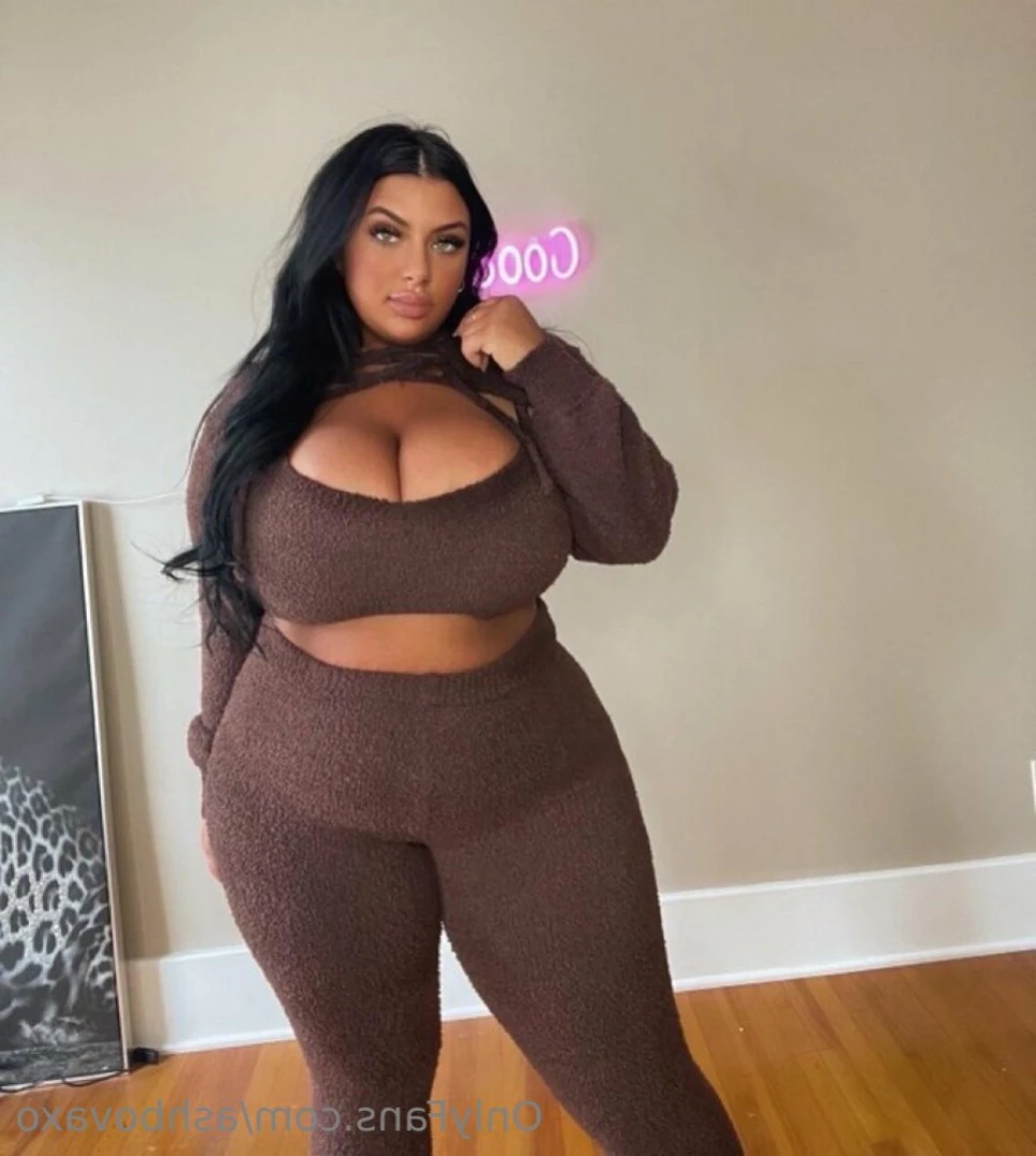 Ashley [ ashbovaxo ] Onlyfans leaked photo 12083612 on Hotleaks.tv