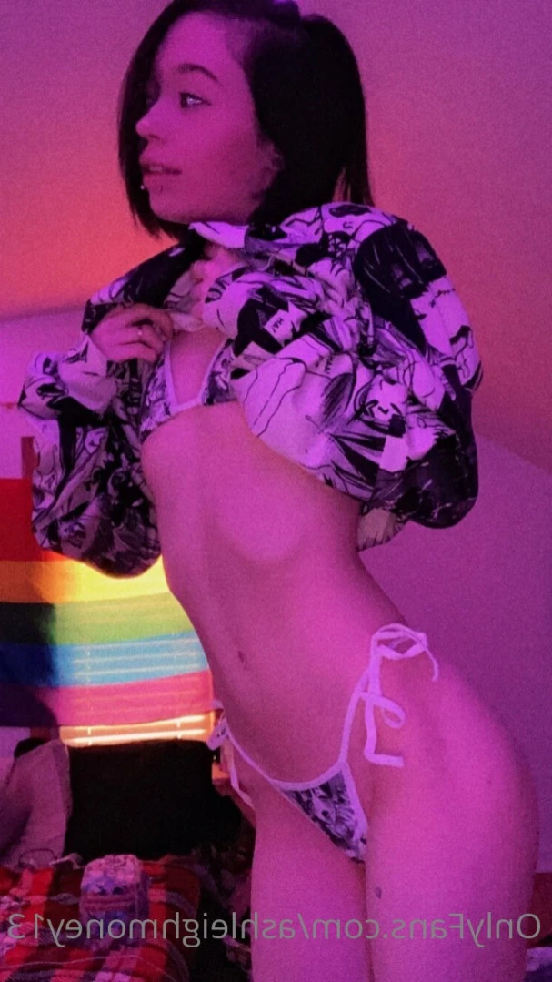 ❄️Ashleigh❄️ [ ashleighmoney13 ] Onlyfans leaked photo 11684841 on Hotleaks.tv
