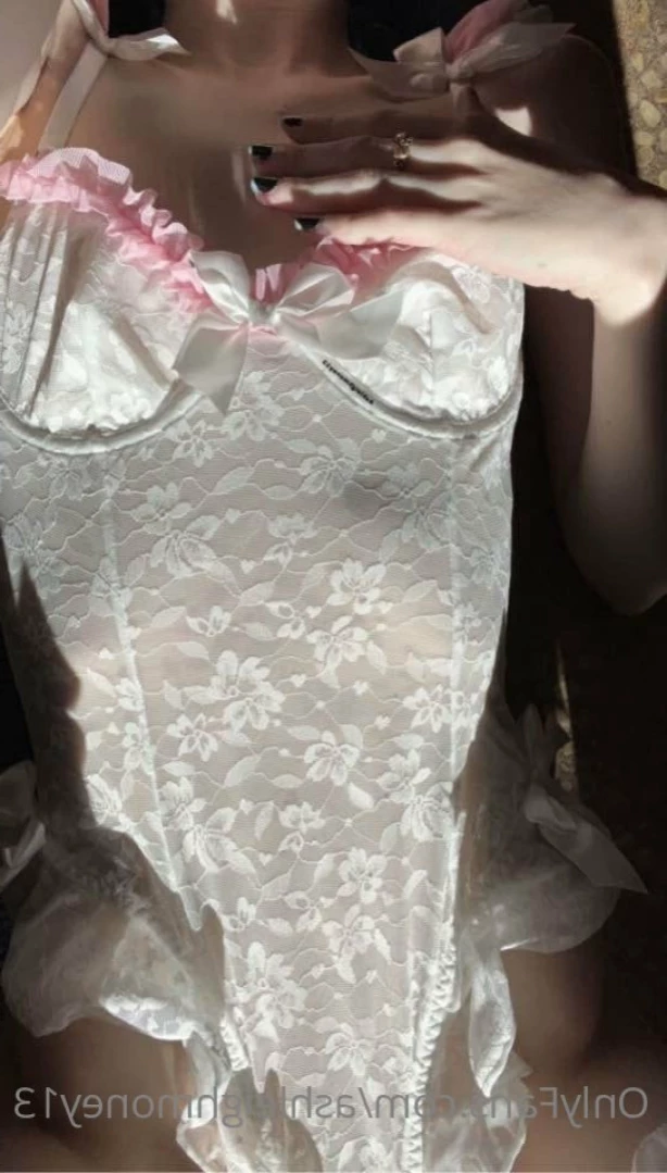 ❄️Ashleigh❄️ [ ashleighmoney13 ] Onlyfans leaked photo 12663385 on Hotleaks.tv