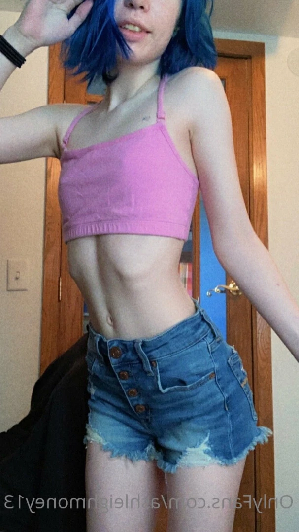 ❄️Ashleigh❄️ [ ashleighmoney13 ] Onlyfans leaked photo 15278663 on Hotleaks.tv