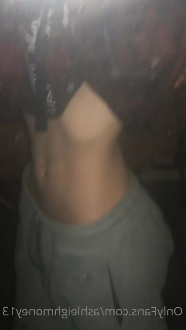 ❄️Ashleigh❄️ [ ashleighmoney13 ] Onlyfans leaked photo 15565293 on Hotleaks.tv