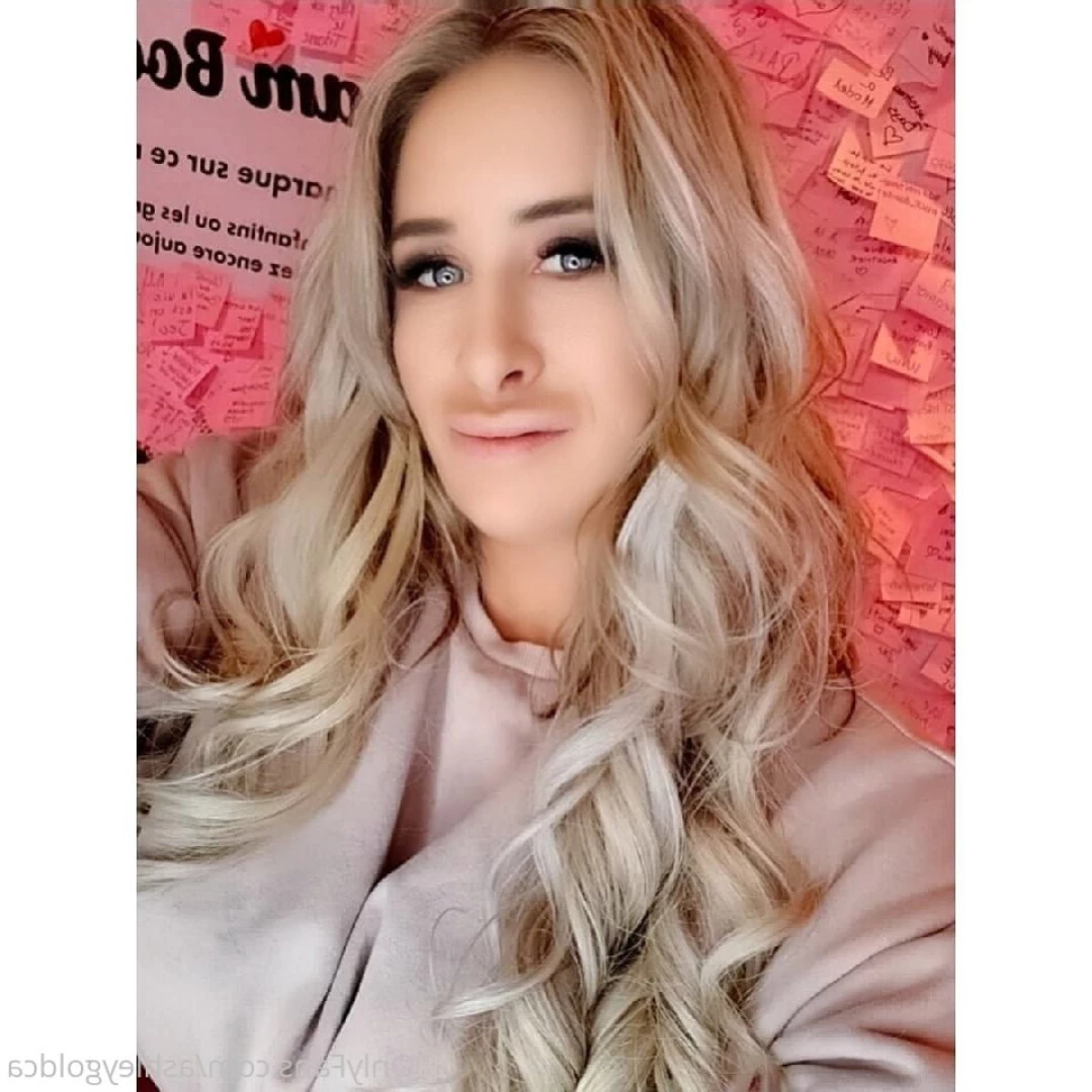 Ashley Gold [ ashleygoldca ] Onlyfans leaked photo 11681518 on Hotleaks.tv