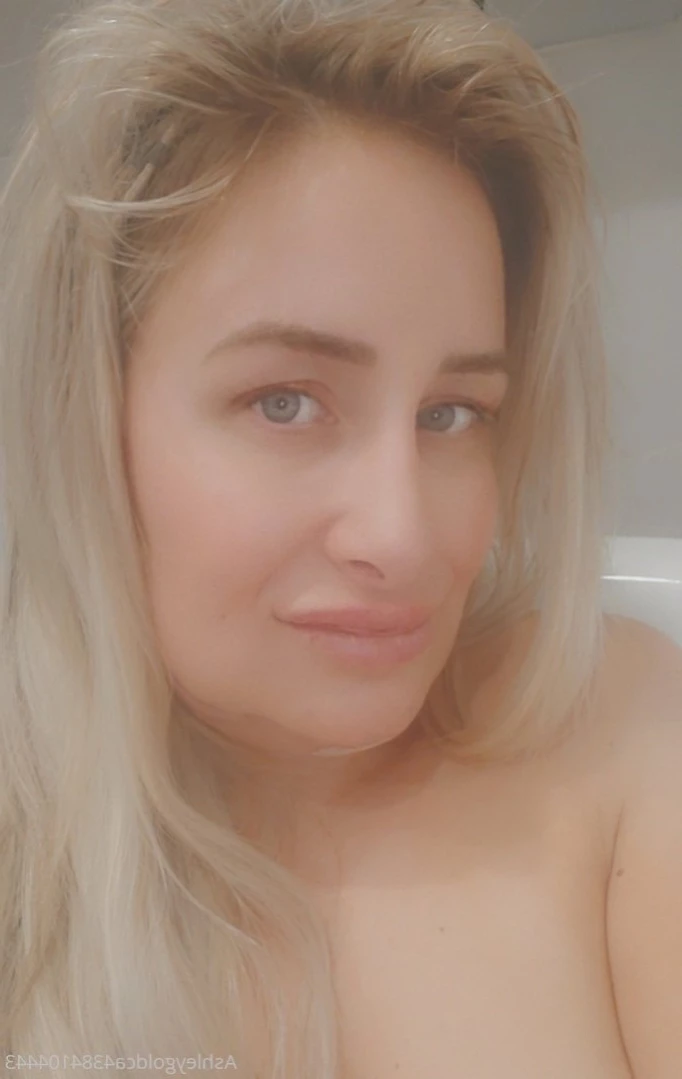 Ashley Gold [ ashleygoldca ] Onlyfans leaked photo 11681868 on Hotleaks.tv