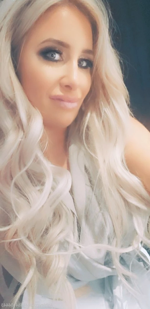 Ashley Gold [ ashleygoldca ] Onlyfans leaked photo 14405454 on Hotleaks.tv