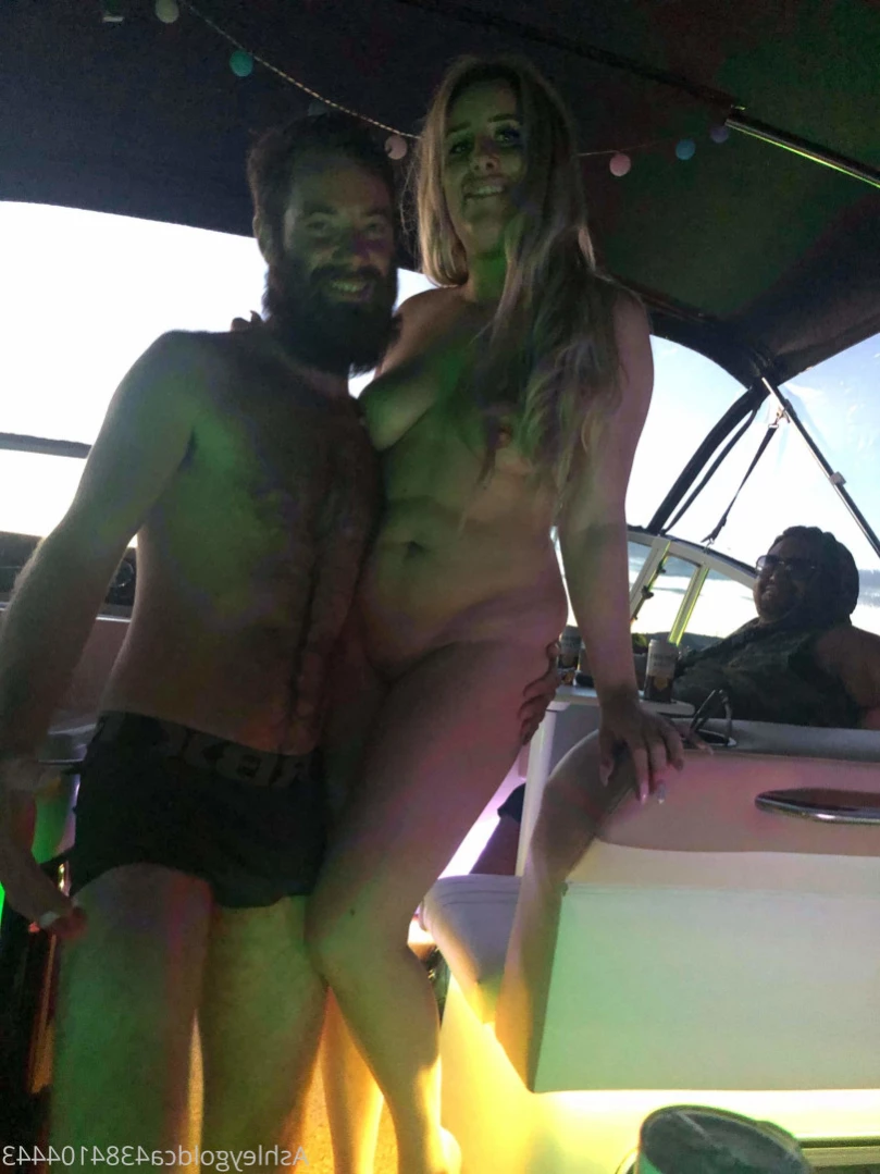 Ashley Gold [ ashleygoldca ] Onlyfans leaked photo 14418607 on Hotleaks.tv
