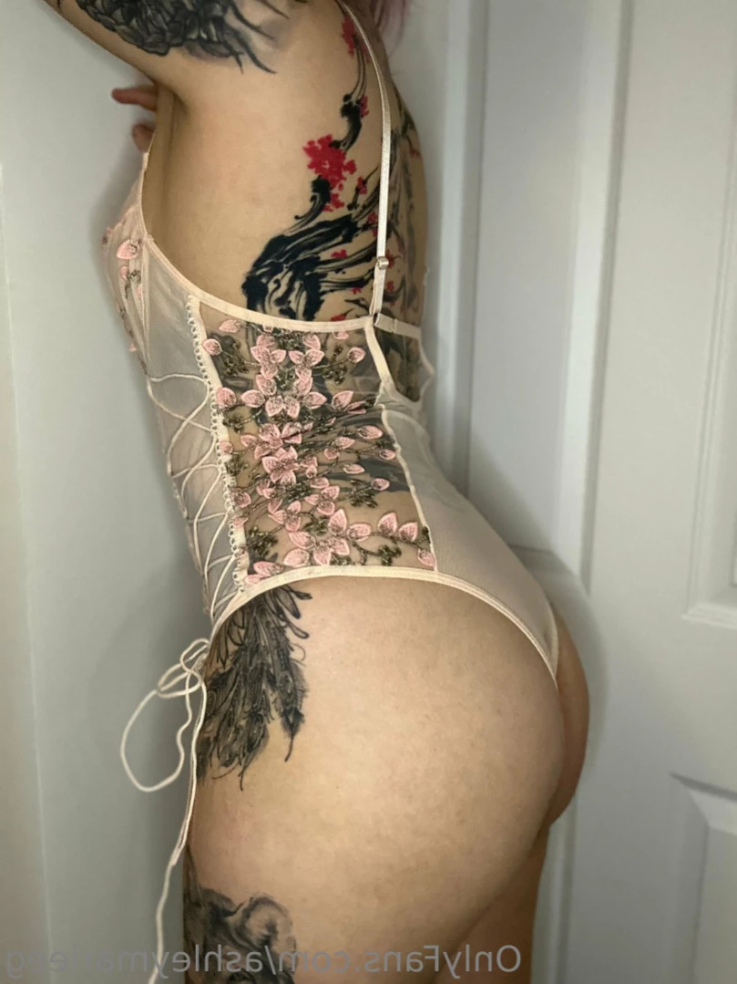 AshleyMarie 🇬🇧🇨🇾 [ ashleymarieeg ] Onlyfans leaked photo 11678102 on Hotleaks.tv