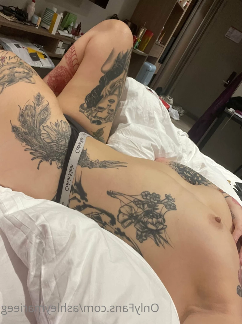 AshleyMarie 🇬🇧🇨🇾 [ ashleymarieeg ] Onlyfans leaked photo 13362112 on Hotleaks.tv