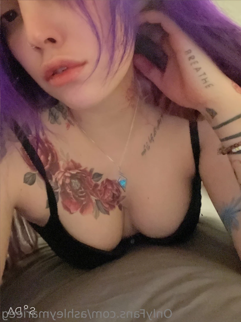 AshleyMarie 🇬🇧🇨🇾 [ ashleymarieeg ] Onlyfans leaked photo 15279441 on Hotleaks.tv