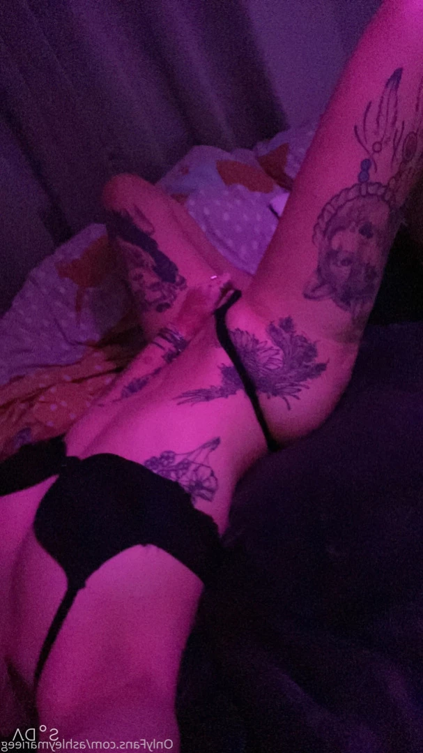 AshleyMarie 🇬🇧🇨🇾 [ ashleymarieeg ] Onlyfans leaked photo 16283297 on Hotleaks.tv