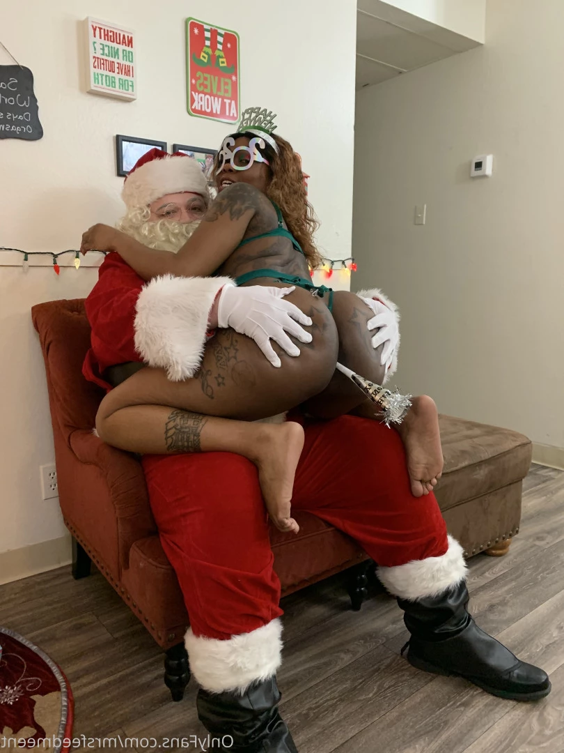 FREAKIEST EBONY CYBER GIRL ONLINE 🍆😝 [ mrsfeedmeent ] Onlyfans leaked photo 6190265 on Hotleaks.tv