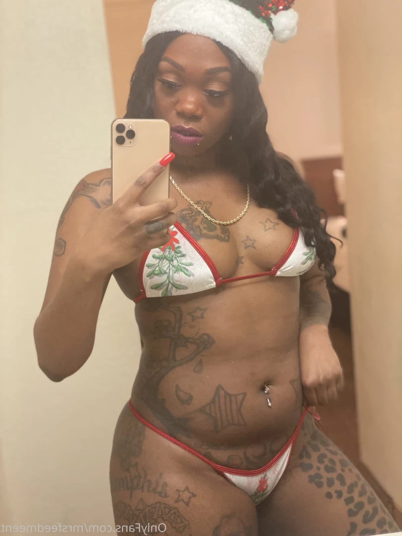 FREAKIEST EBONY CYBER GIRL ONLINE 🍆😝 [ mrsfeedmeent ] Onlyfans leaked photo 6190612 on Hotleaks.tv