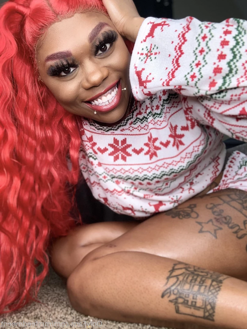 FREAKIEST EBONY CYBER GIRL ONLINE 🍆😝 [ mrsfeedmeent ] Onlyfans leaked photo 6191020 on Hotleaks.tv