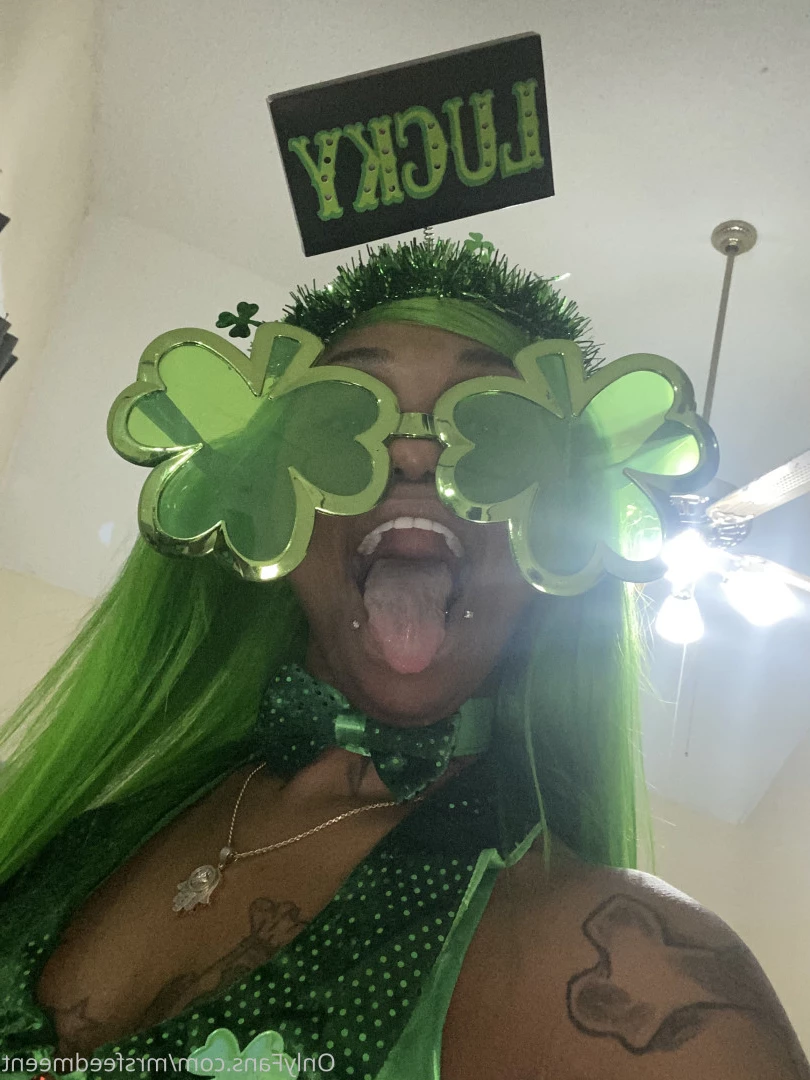 FREAKIEST EBONY CYBER GIRL ONLINE 🍆😝 [ mrsfeedmeent ] Onlyfans leaked photo 6191214 on Hotleaks.tv