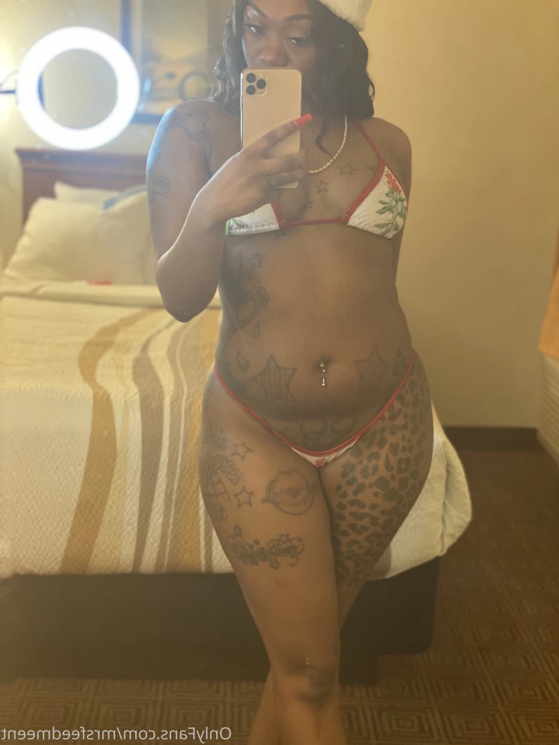 FREAKIEST EBONY CYBER GIRL ONLINE 🍆😝 [ mrsfeedmeent ] Onlyfans leaked photo 6191321 on Hotleaks.tv