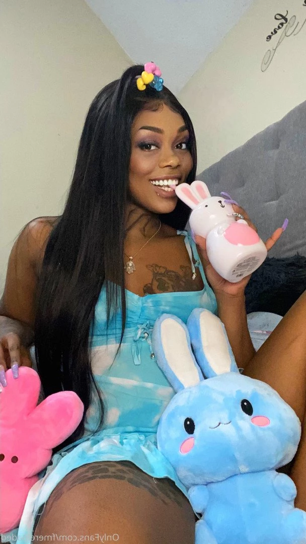 FREAKIEST EBONY CYBER GIRL ONLINE 🍆😝 [ mrsfeedmeent ] Onlyfans leaked photo 848532 on Hotleaks.tv