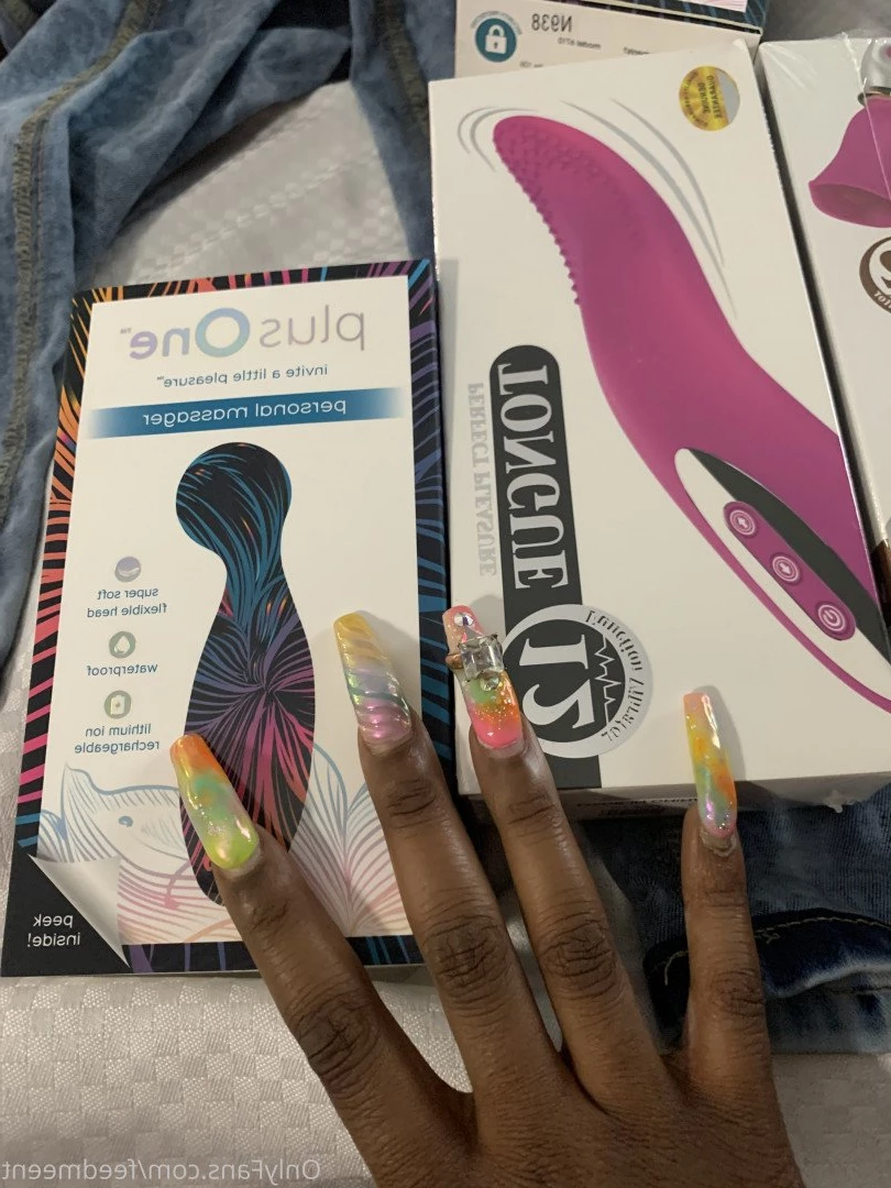 FREAKIEST EBONY CYBER GIRL ONLINE 🍆😝 [ mrsfeedmeent ] Onlyfans leaked photo 848553 on Hotleaks.tv
