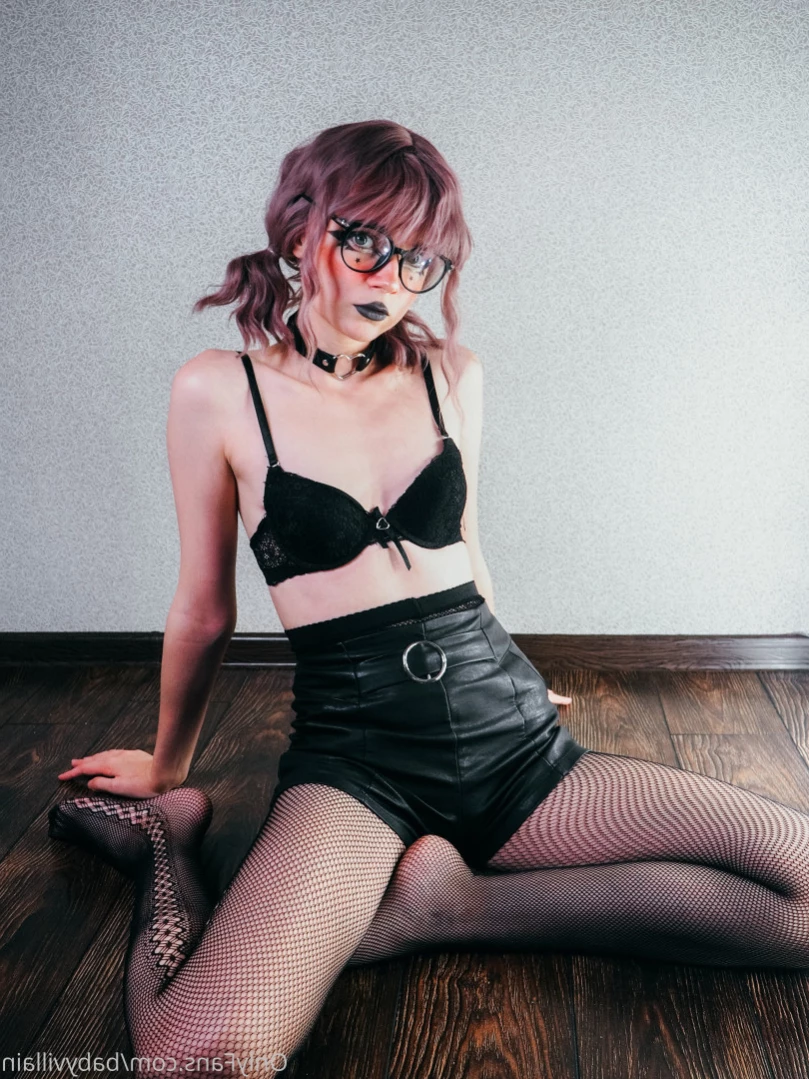 Ave Ria [ ave_ria ] Onlyfans leaked photo 11730307 on Hotleaks.tv