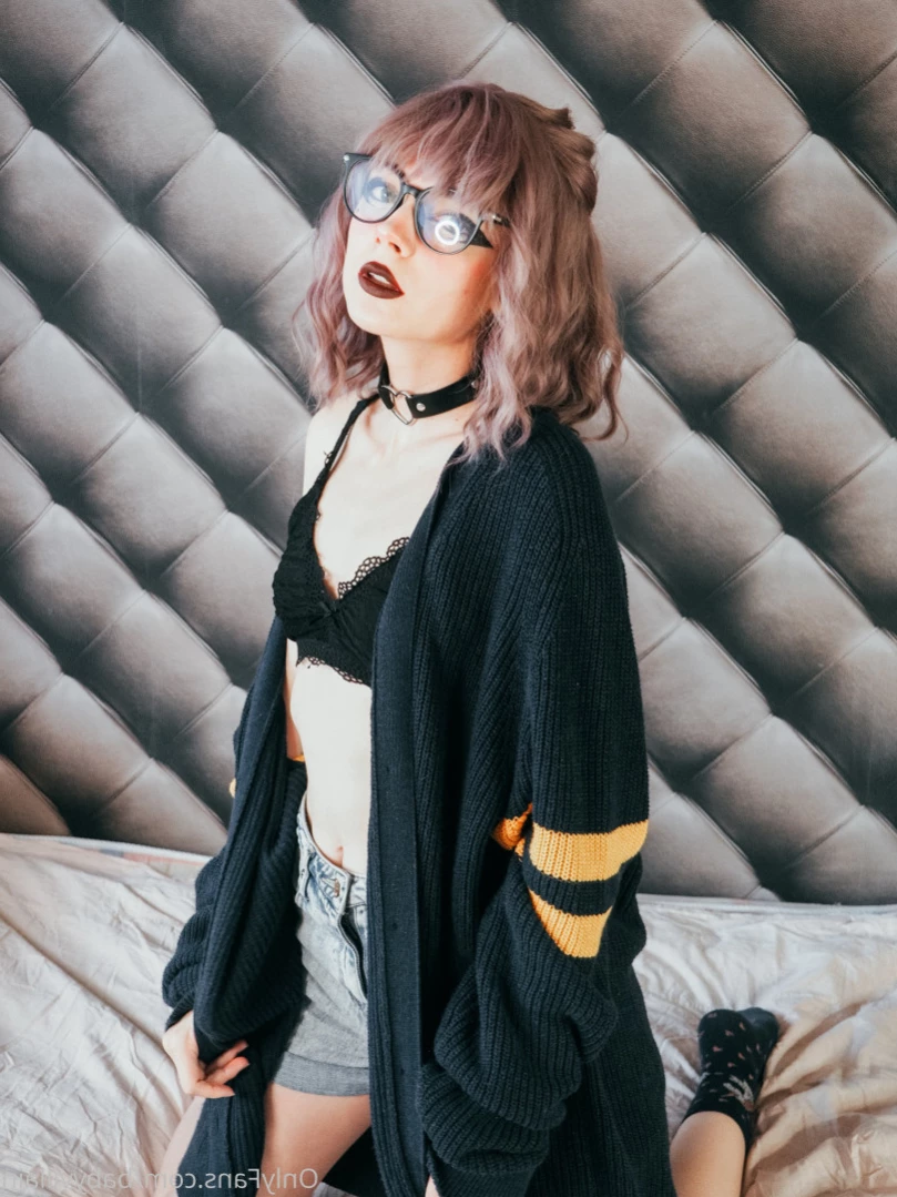 Ave Ria [ ave_ria ] Onlyfans leaked photo 11730579 on Hotleaks.tv
