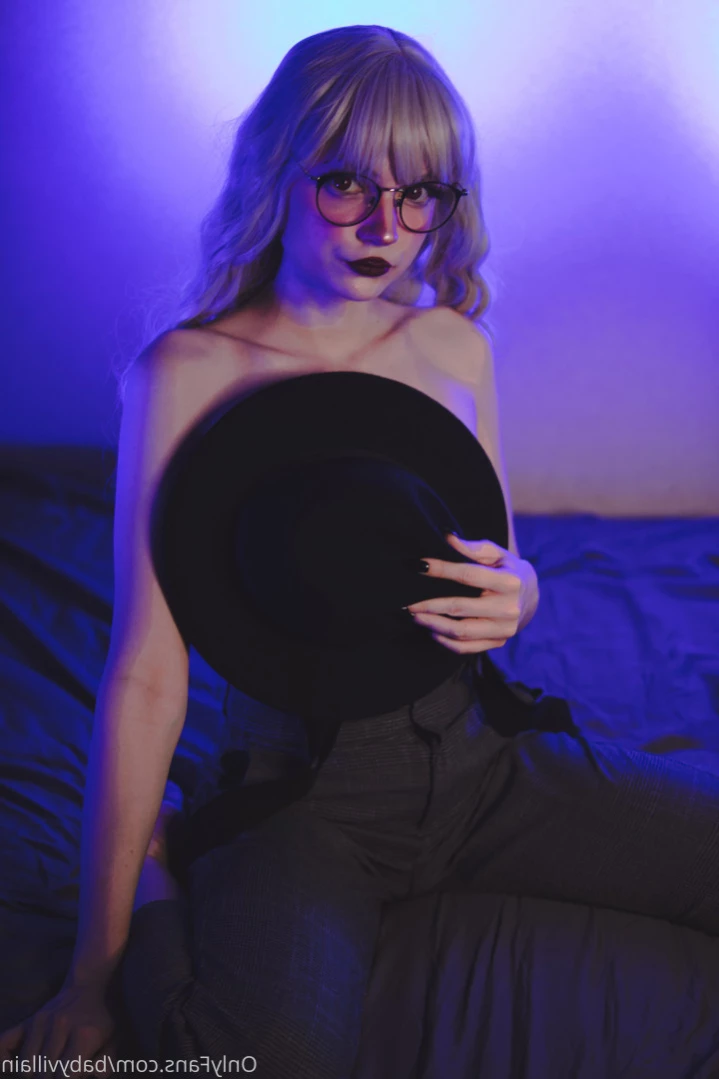 Ave Ria [ ave_ria ] Onlyfans leaked photo 11744394 on Hotleaks.tv