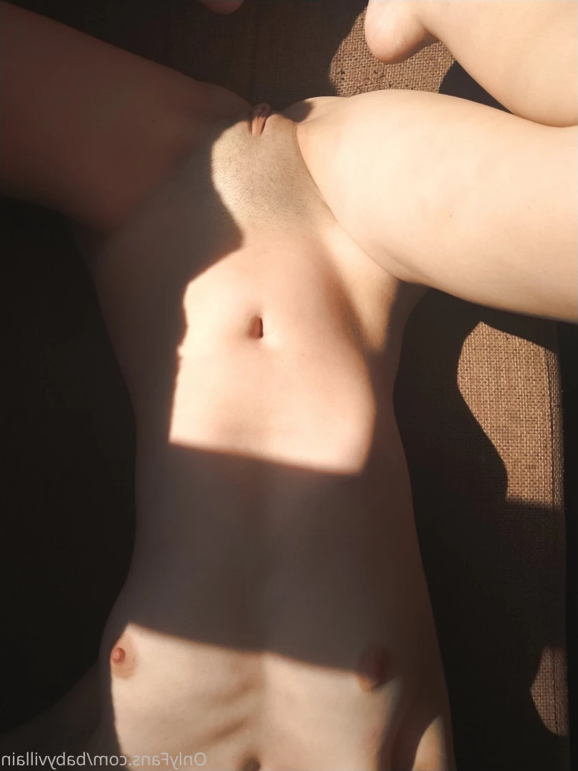 Ave Ria [ ave_ria ] Onlyfans leaked photo 11745580 on Hotleaks.tv