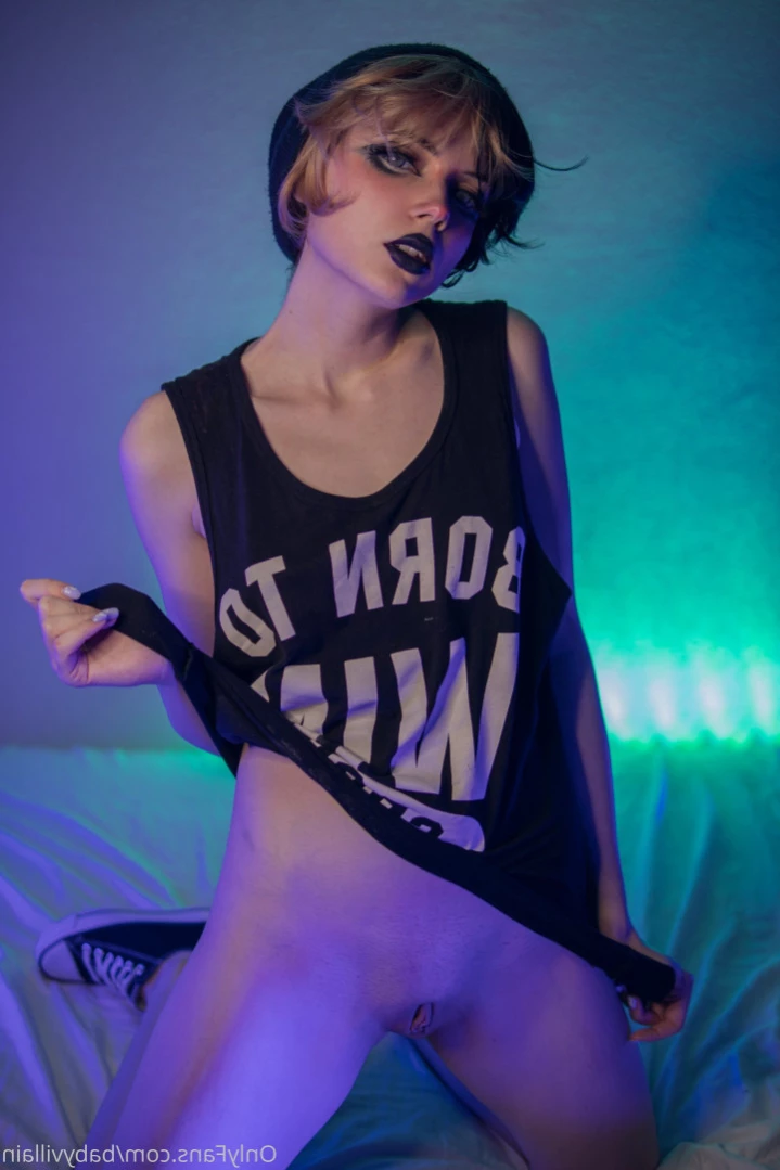 Ave Ria [ ave_ria ] Onlyfans leaked photo 12206887 on Hotleaks.tv