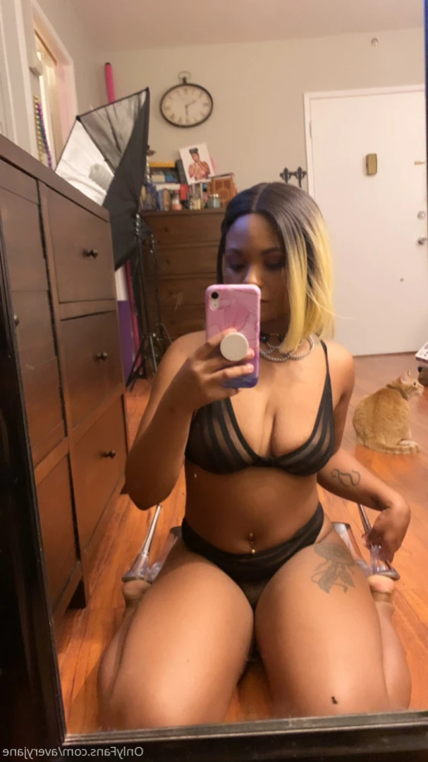 Avery Jane The F Machine™️ [ averyjane ] Onlyfans leaked photo 14618599 on Hotleaks.tv