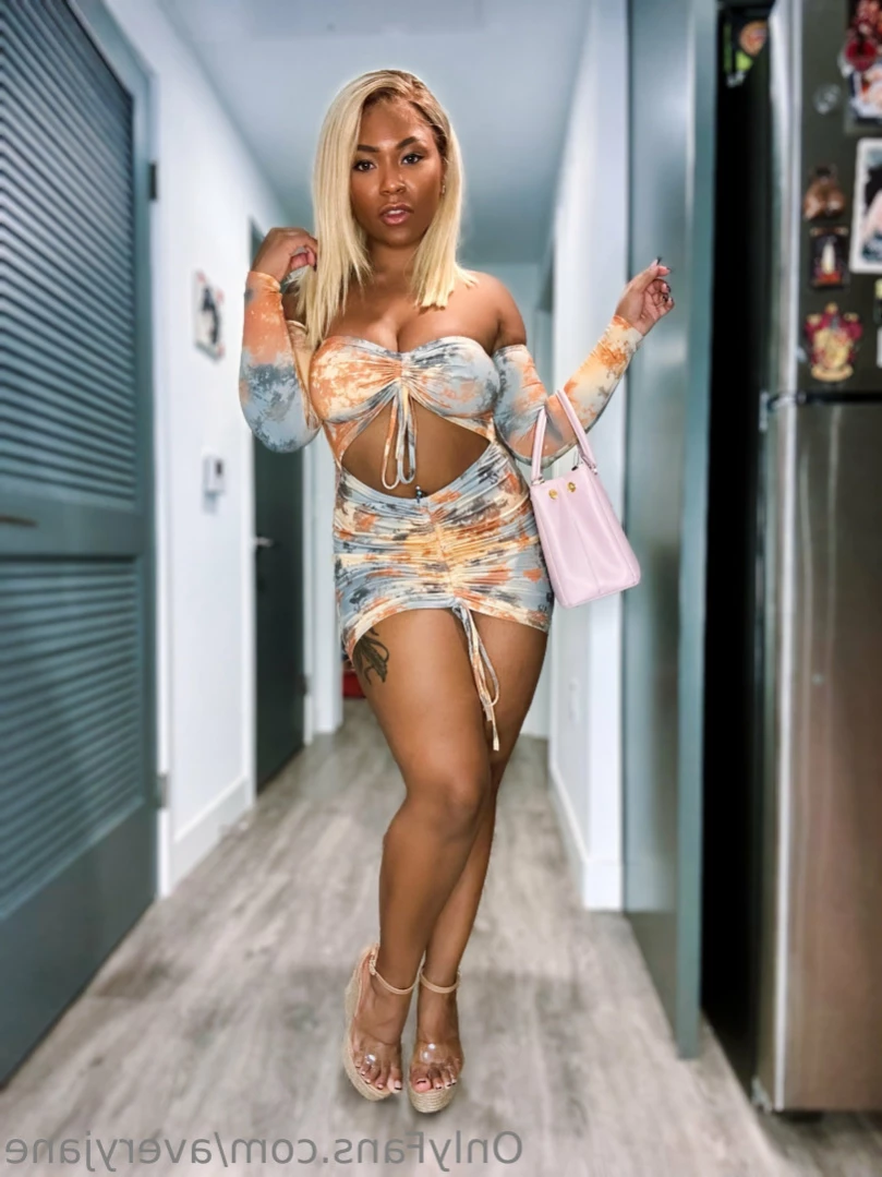 Avery Jane The F Machine™️ [ averyjane ] Onlyfans leaked photo 15463552 on Hotleaks.tv