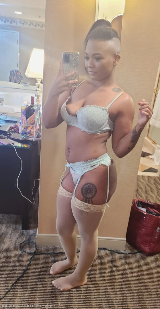 Avery Jane The F Machine™️ [ averyjane ] Onlyfans leaked photo 15576802 on Hotleaks.tv