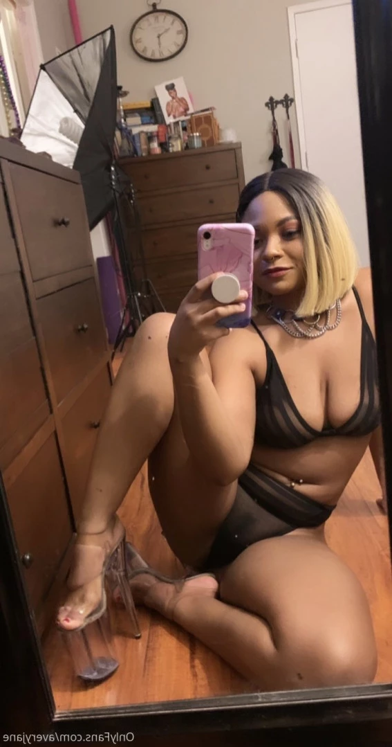 Avery Jane The F Machine™️ [ averyjane ] Onlyfans leaked photo 15653660 on Hotleaks.tv