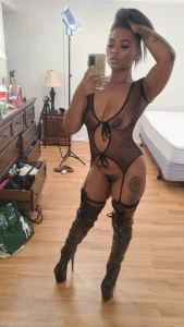 16079015