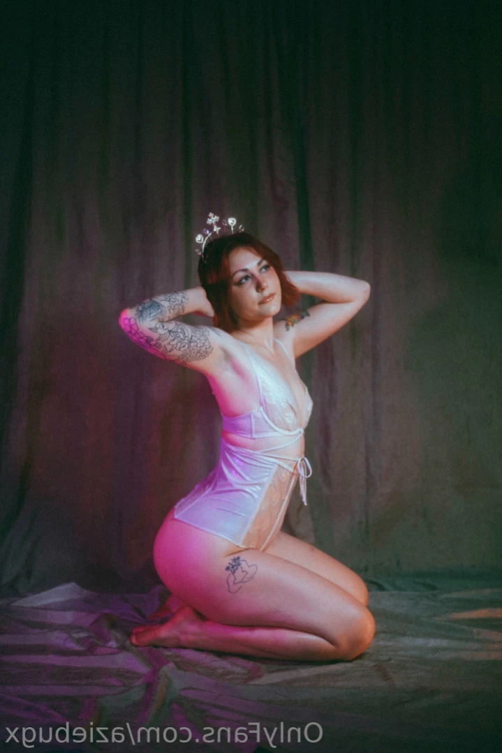 Azie [ aziebugx ] Onlyfans leaked photo 16128997 on Hotleaks.tv