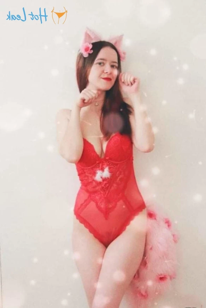 Akita - Cat Lady [ b-kitty ] Onlyfans leaked photo 12405871 on Hotleaks.tv